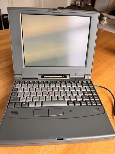 Retro laptop peacock - laptop,