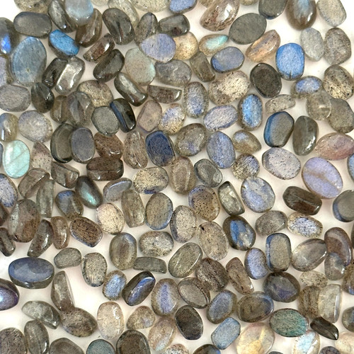 Flashing peacock labradorite - flashing,