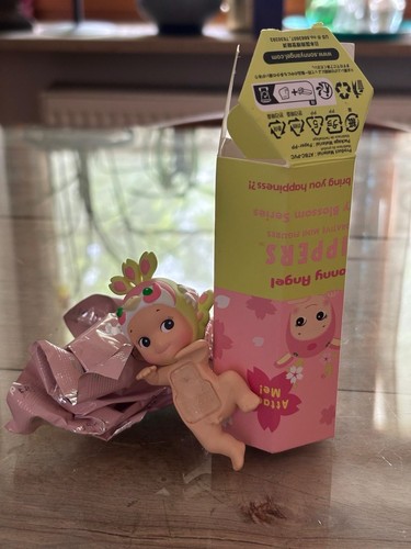 Authentic sonny angel cherry - sonny,