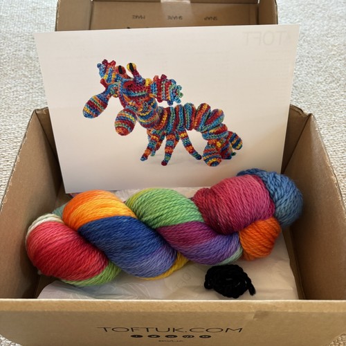 Toft dye club peacock mantis - club,